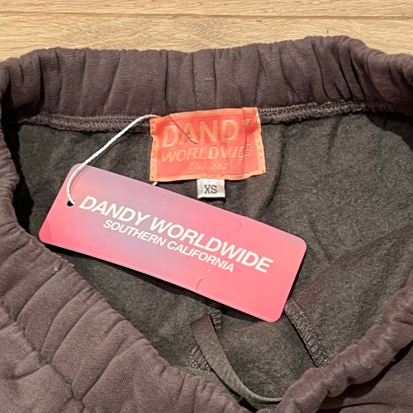 NEVER WORN Dandy Worldwide “Heart on my Sleeve” sweatpants in charcoal grey XS - Picture 2 of 4